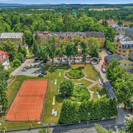 Lazensky Dum Erika Hotel 4*